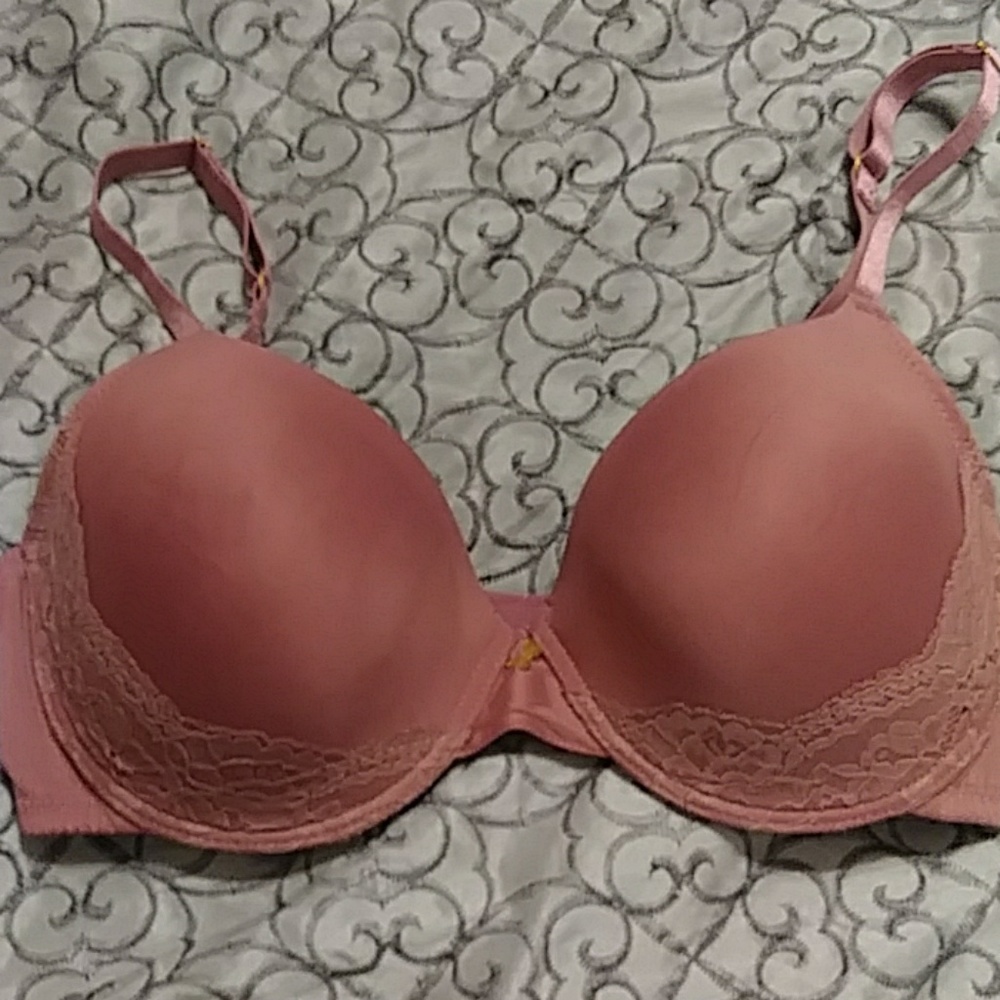 NWOT Jessica Simpson Bra 38D
